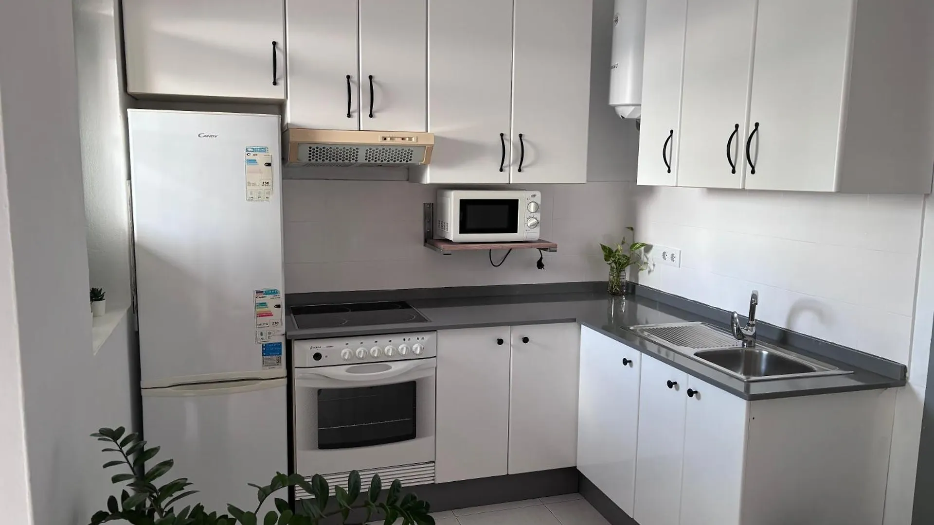 Contactos de Vrys Apartment Close To The Beach